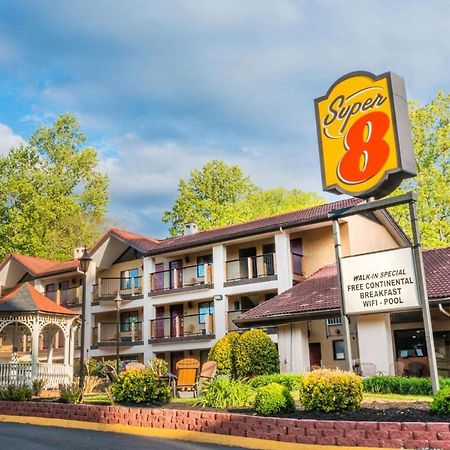 Super 8 By Wyndham Downtown Gatlinburg At Convention Center Ξενοδοχείο Εξωτερικό φωτογραφία